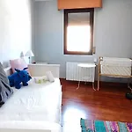 Gaztelu Apartment Bermeo